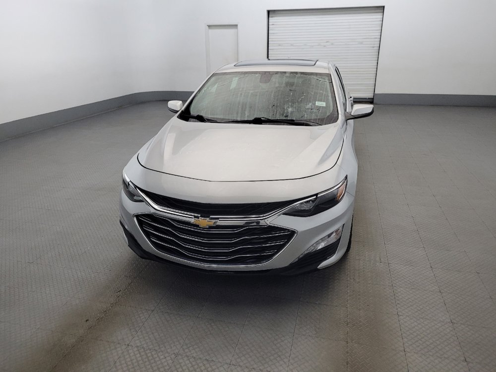 Used 2021 Chevrolet Malibu LT FWD image 15