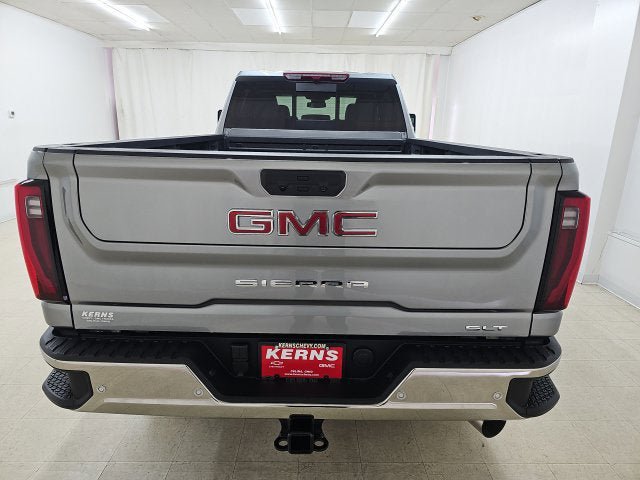 New 2026 GMC Sierra 3500 SLT w/ SLT Premium Package AWD/4WD image 5