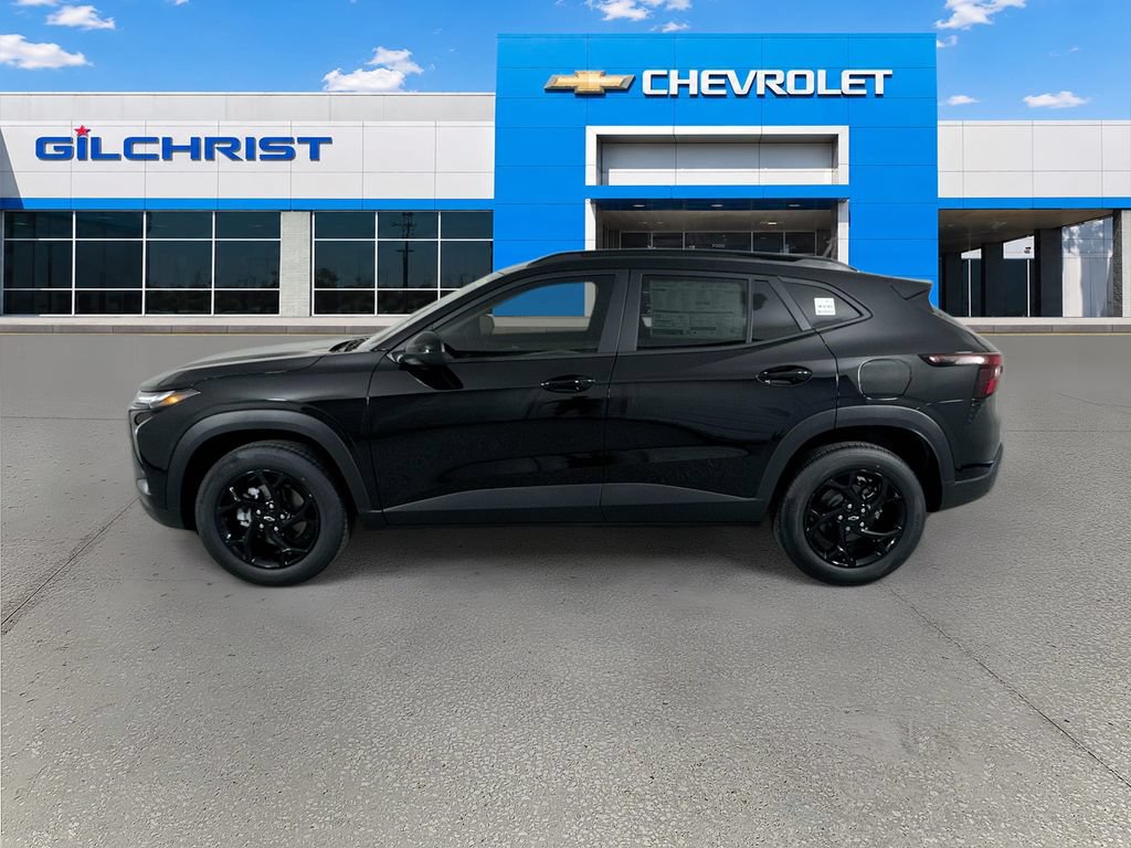 New 2026 Chevrolet Trax LT w/ Midnight Edition FWD image 5