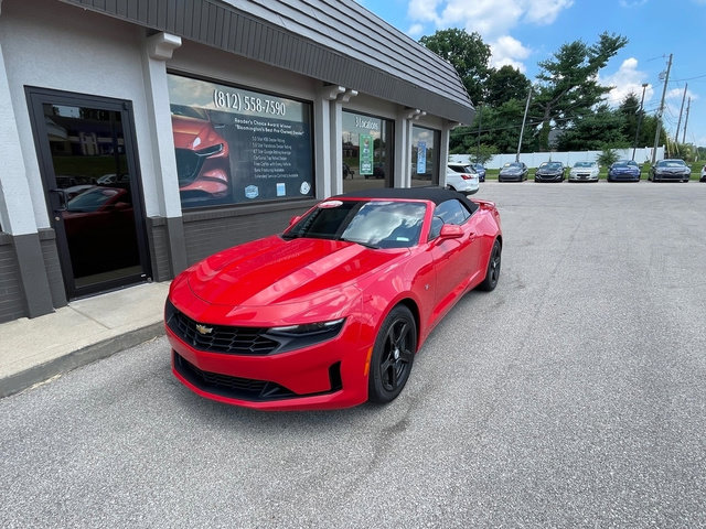 Used 2020 Chevrolet Camaro LT image 33