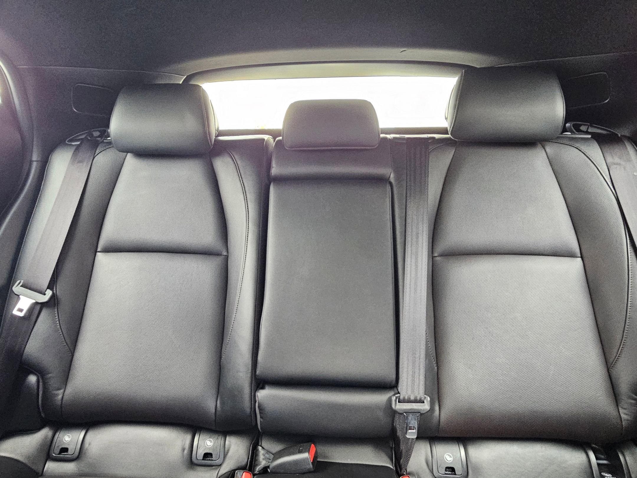 Used 2022 MAZDA MAZDA3 s image 26