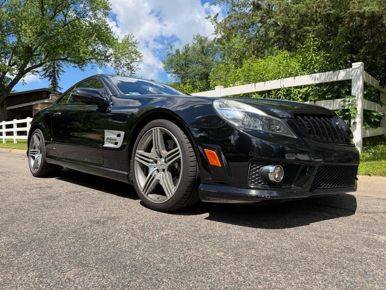 Used 2011 Mercedes-Benz SL 63 AMG image 34
