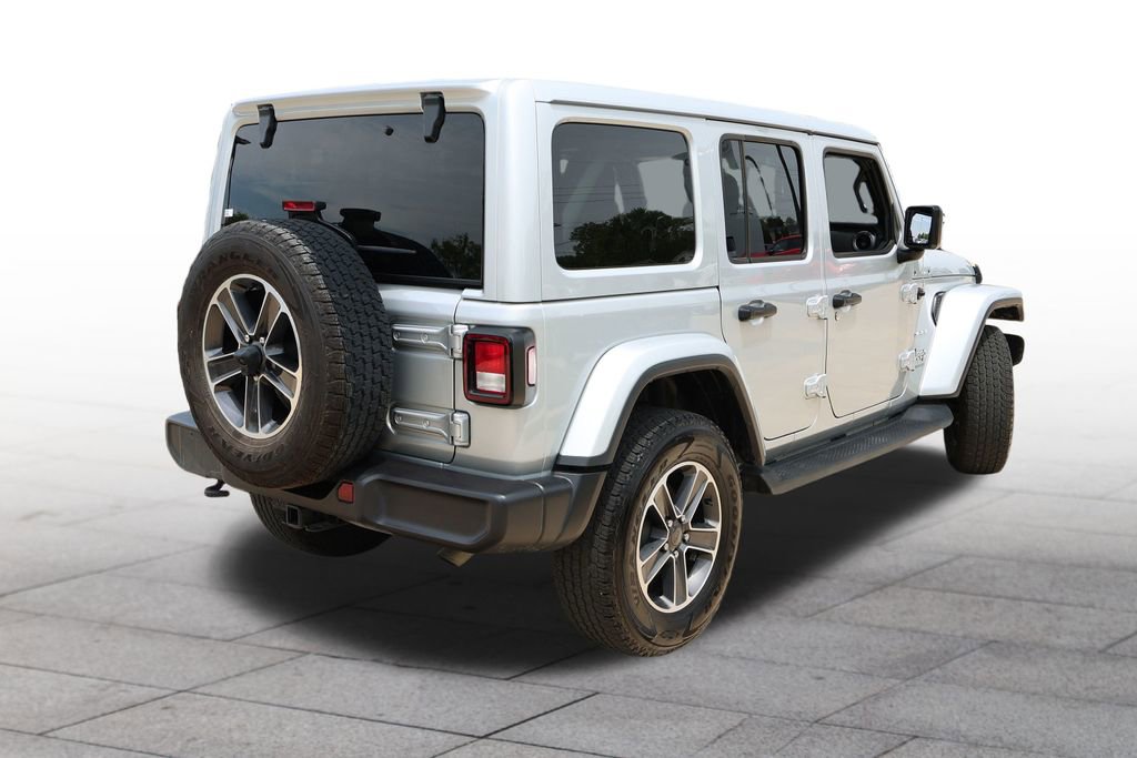Used 2023 Jeep Wrangler Unlimited Sahara w/ Cold Weather Group AWD/4WD image 3