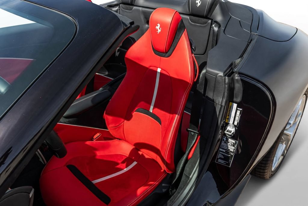 Certified 2024 Ferrari Roma Spider RWD image 43