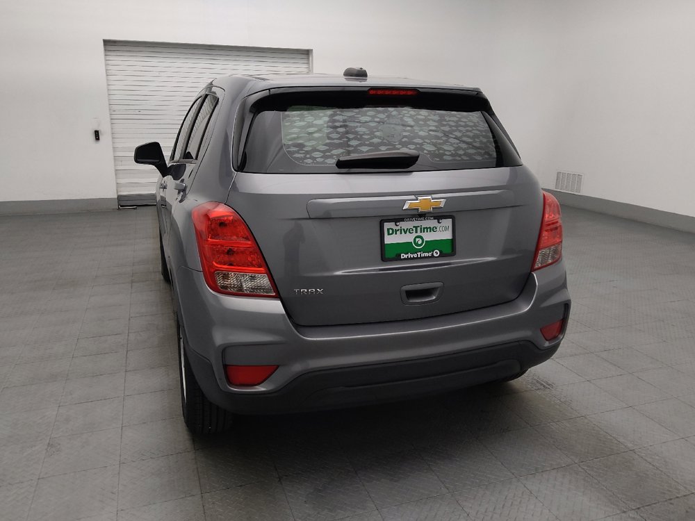 Used 2020 Chevrolet Trax LS FWD image 6