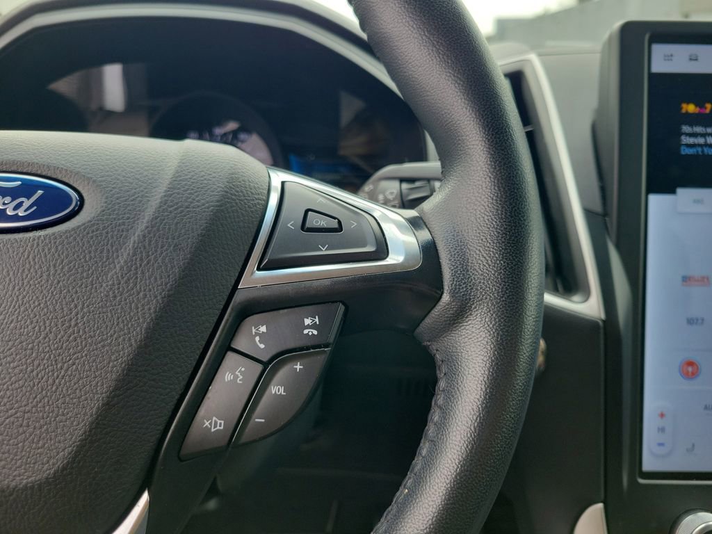 Certified 2024 Ford Edge SEL image 25