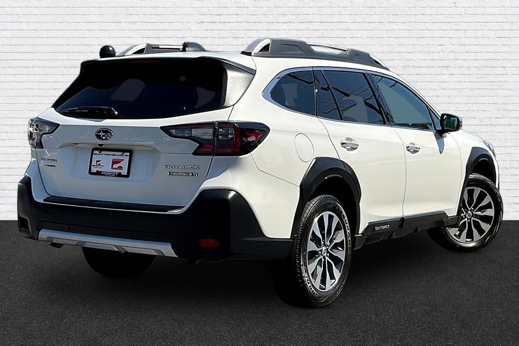 Used 2024 Subaru Outback Touring XT AWD/4WD image 6