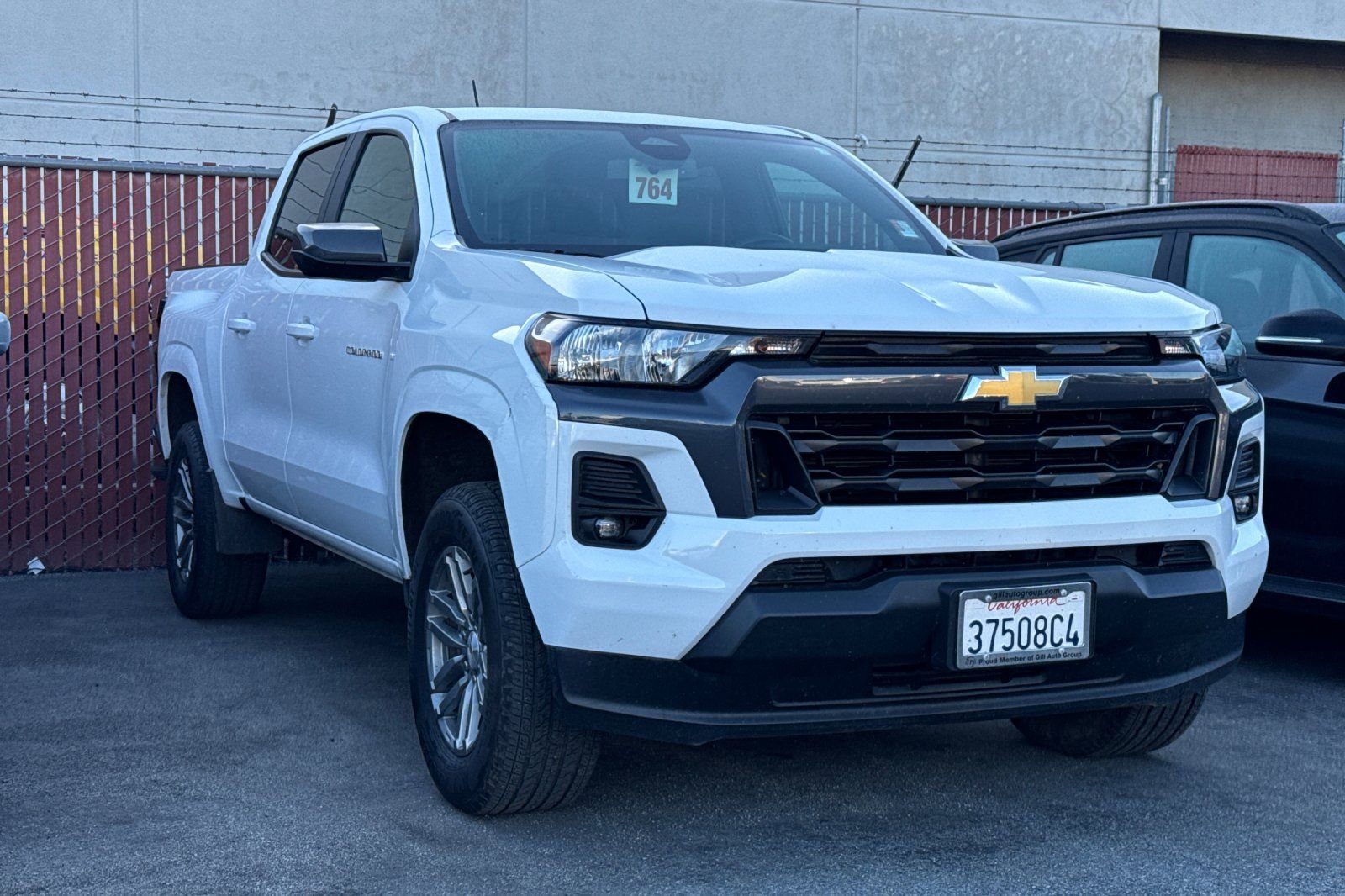 Used 2024 Chevrolet Colorado LT w/ LT Convenience Package II image 2