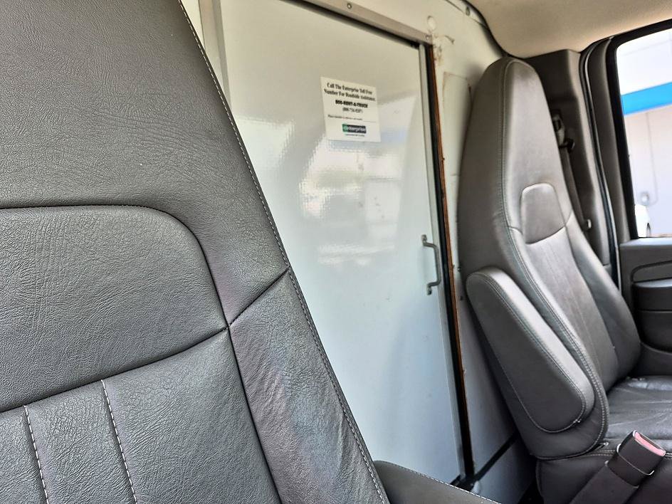 Used 2014 Chevrolet Express 3500 Extended RWD image 29