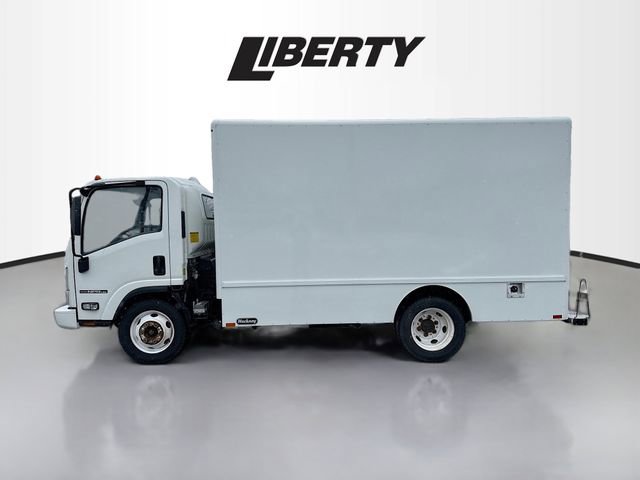Used 2019 Isuzu NPR HD image 4