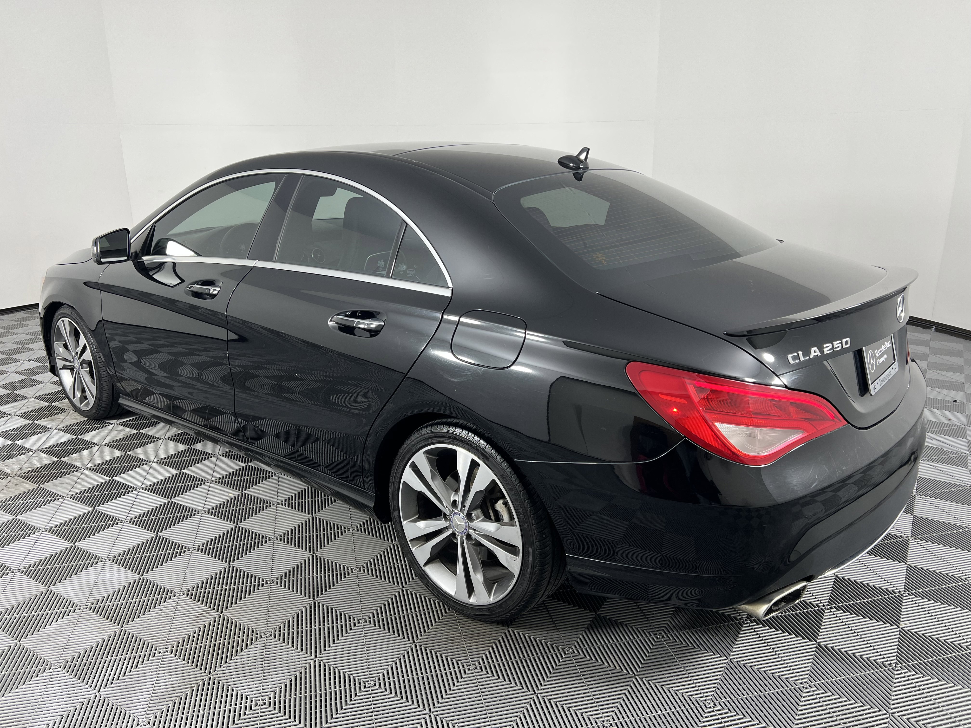Certified 2015 Mercedes-Benz CLA 250 4MATIC image 10
