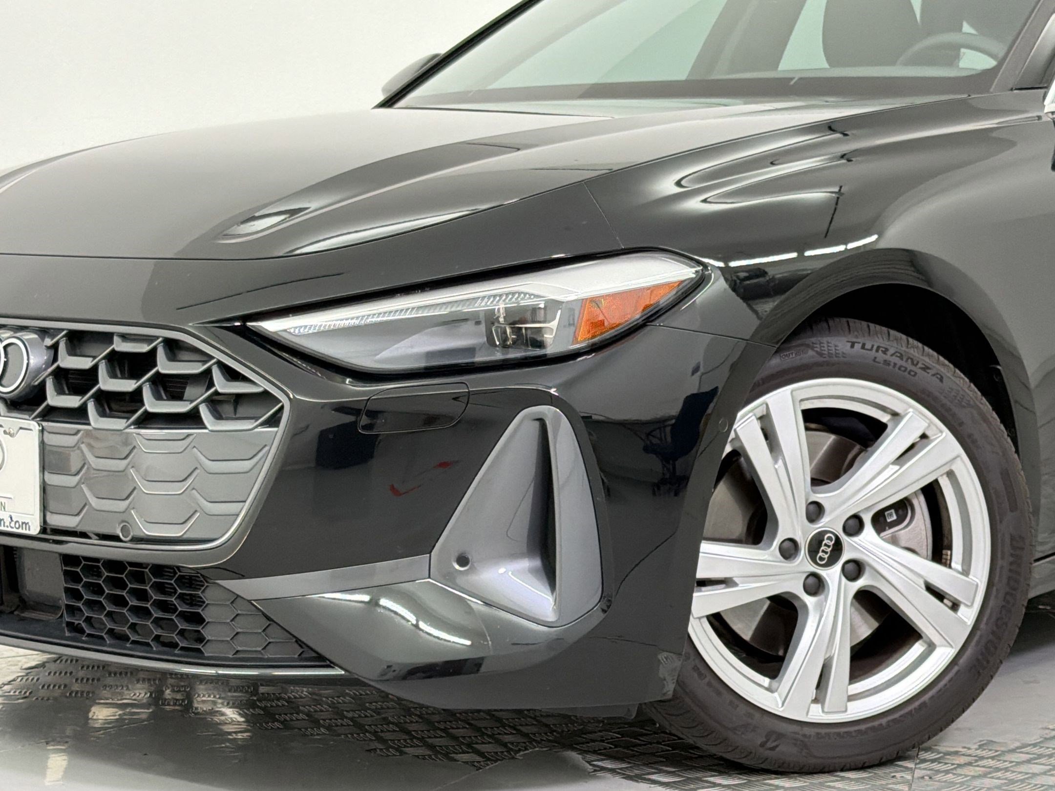 Certified 2025 Audi A5 2.0T Premium image 11