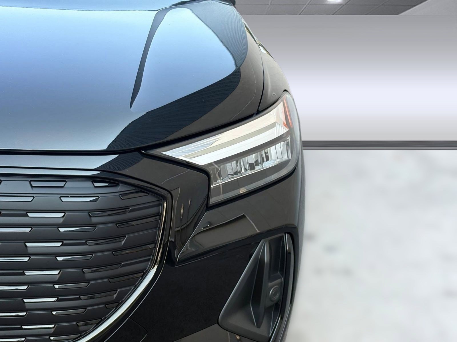 New 2026 Audi Q4 e-tron Premium image 10