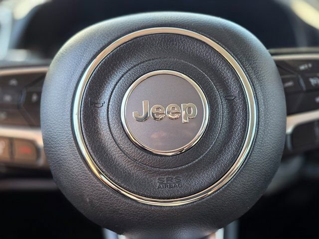 Used 2021 Jeep Renegade Sport image 24
