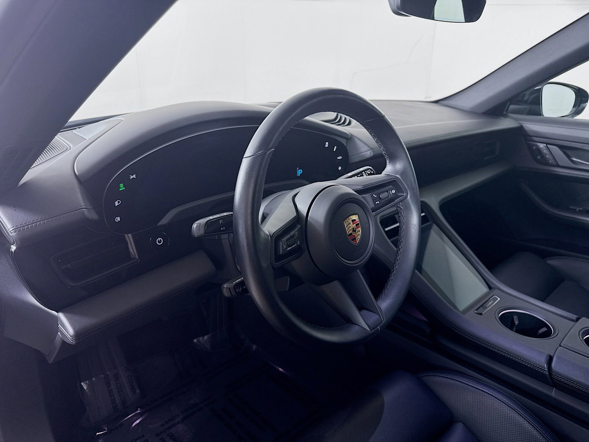 Certified 2024 Porsche Taycan 4 Cross Turismo image 4