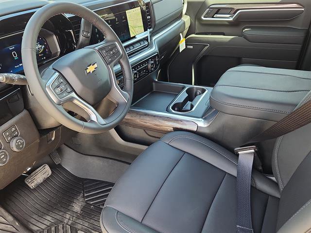 New 2026 Chevrolet Silverado 3500 LTZ w/ LTZ Premium Package image 7