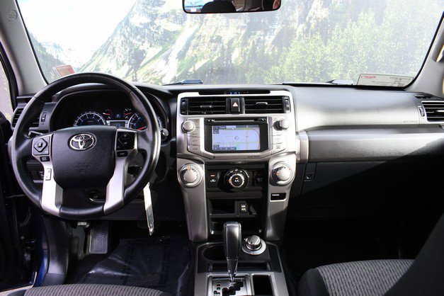 Used 2019 Toyota 4Runner SR5 image 18