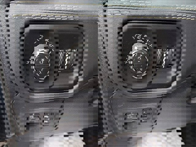 Used 2019 RAM 1500 Limited image 19