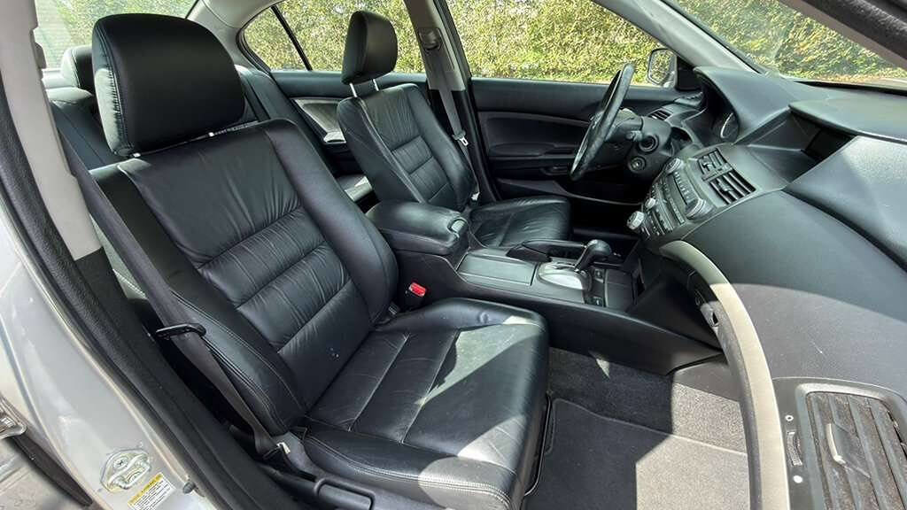 Used 2012 Honda Accord SE image 30