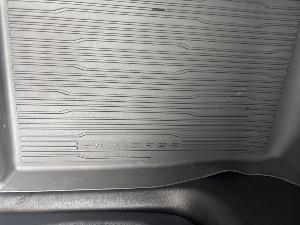 New 2025 Ford Explorer Platinum w/ Ultimate Package image 16