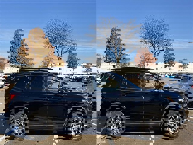 Used 2022 Honda Passport TrailSport image 3