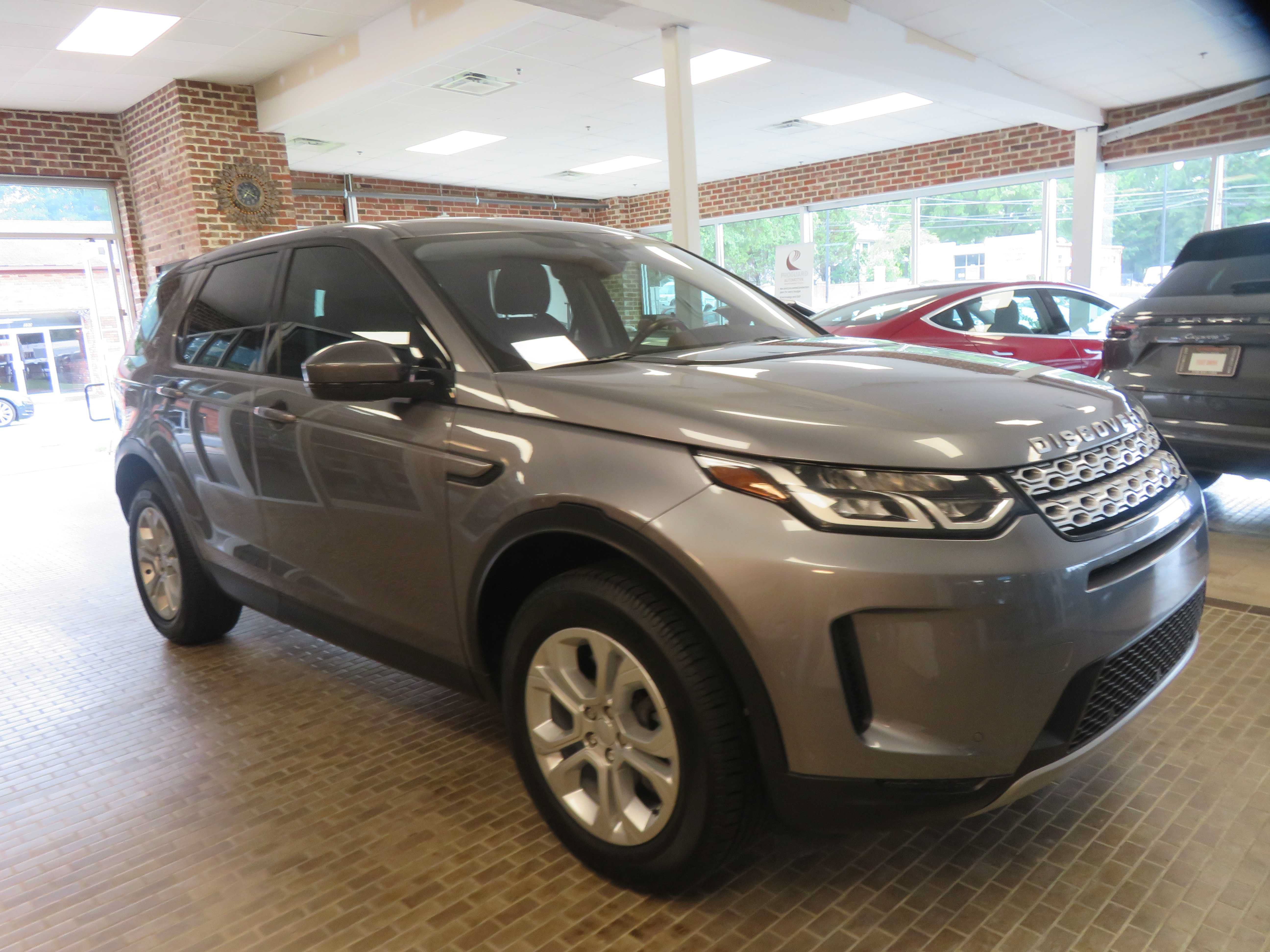 Used 2020 Land Rover Discovery Sport AWD/4WD image 59