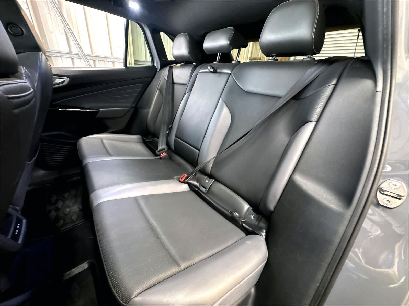Used 2023 Volkswagen ID.4 Pro S RWD image 25