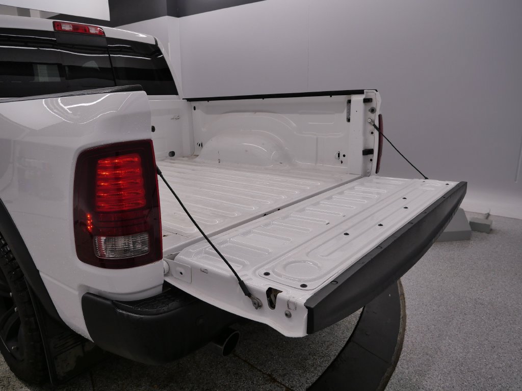 Used 2022 RAM 1500 Warlock AWD/4WD image 12