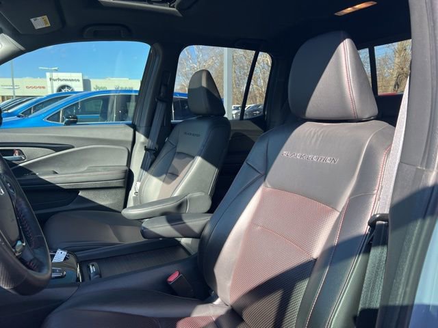 Used 2023 Honda Ridgeline Black Edition image 3