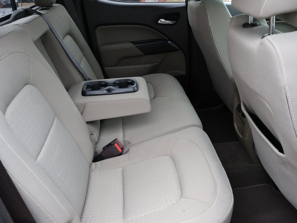 Used 2016 GMC Canyon SLE w/ SLE Convenience Package image 16