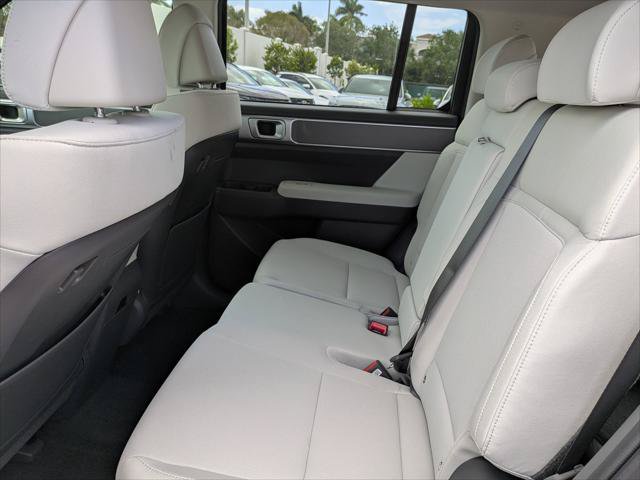 New 2026 Hyundai Santa Fe SE FWD image 12