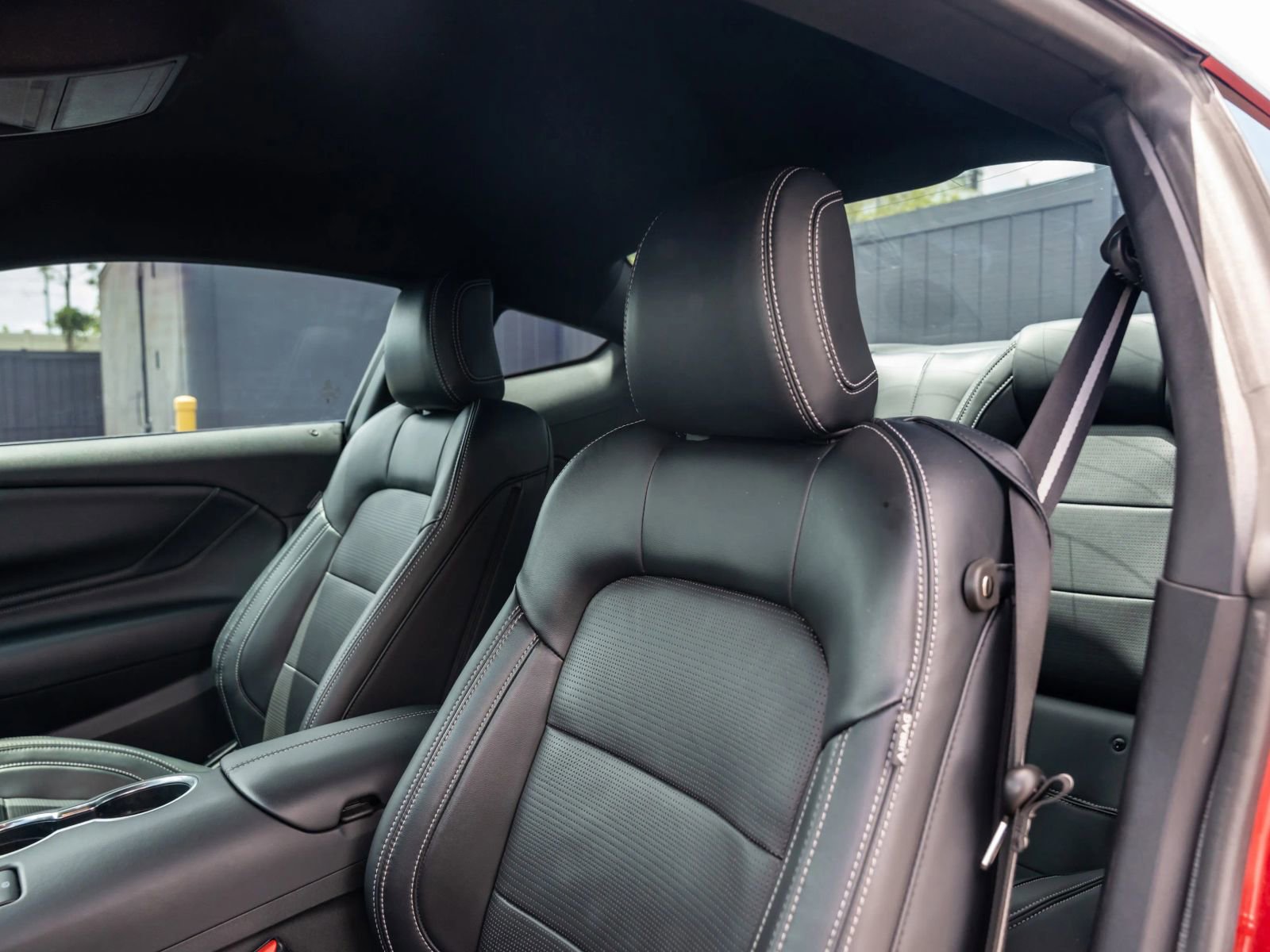 Used 2024 Ford Mustang GT Premium RWD image 18