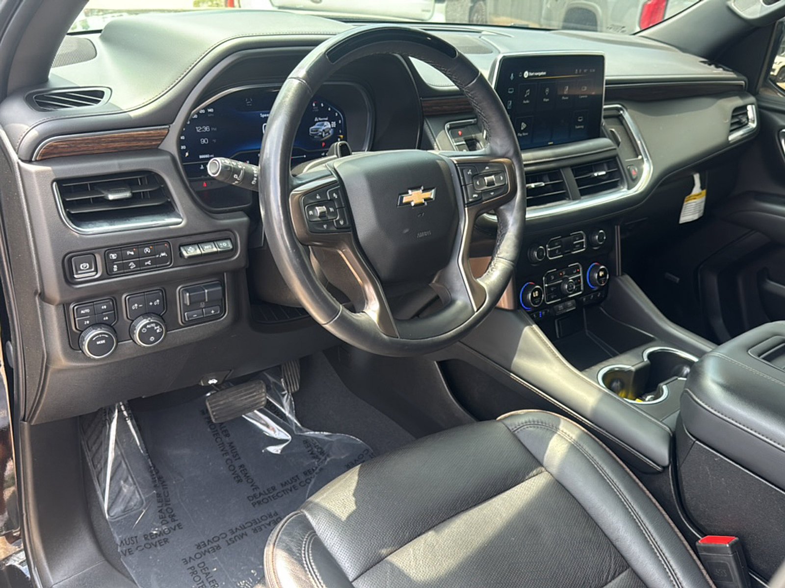 Used 2024 Chevrolet Tahoe High Country w/ Advanced Technology Package AWD/4WD image 10