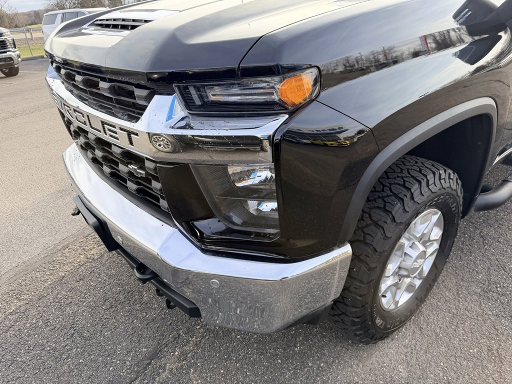 Used 2020 Chevrolet Silverado 2500 LT w/ All Star Edition image 13