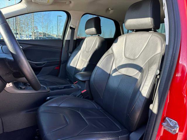 Used 2015 Ford Focus SE w/ Equipment Group 201A image 21