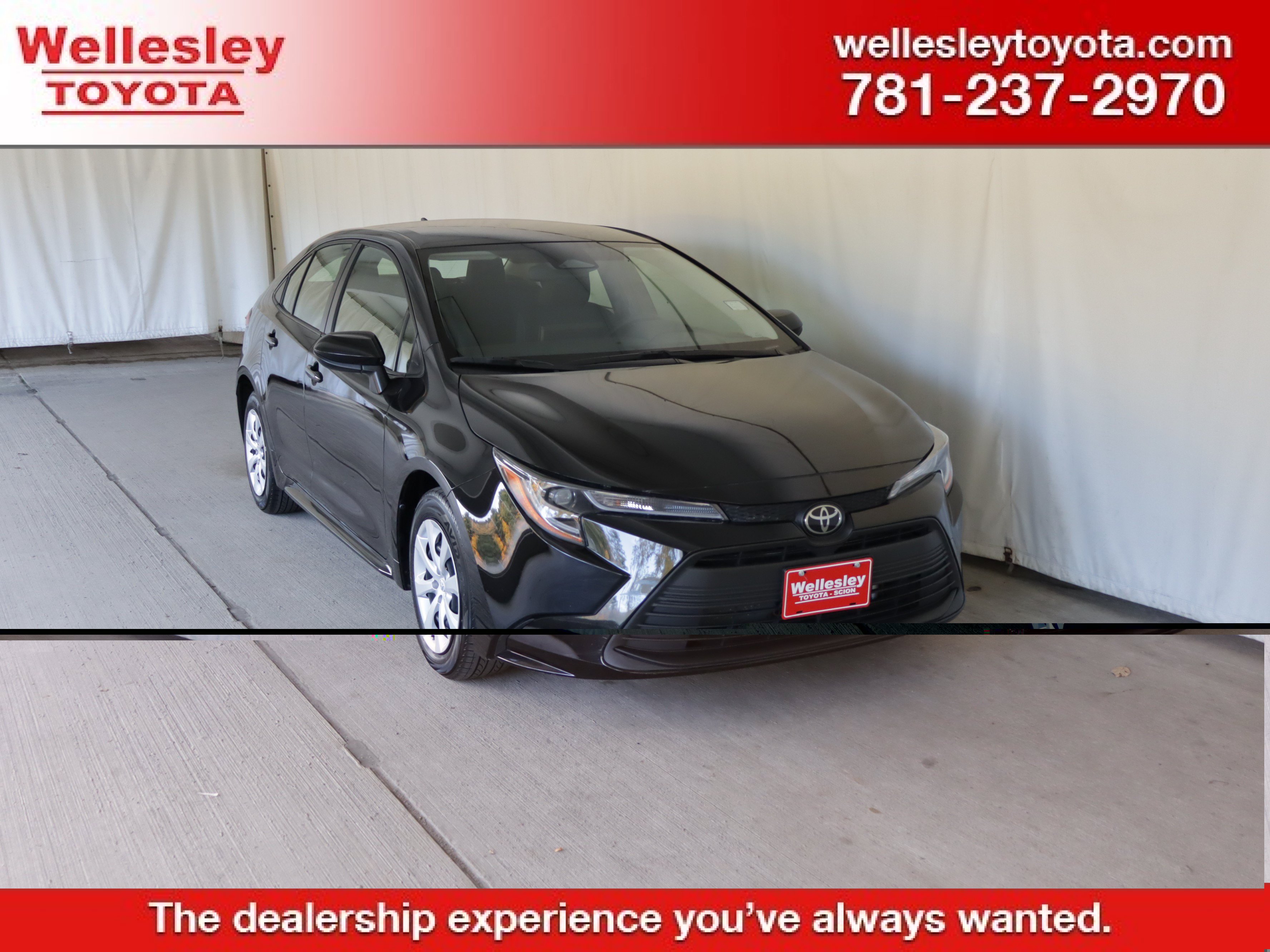 Used 2023 Toyota Corolla LE w/ Carpet Mat Package (TMS) FWD image 1