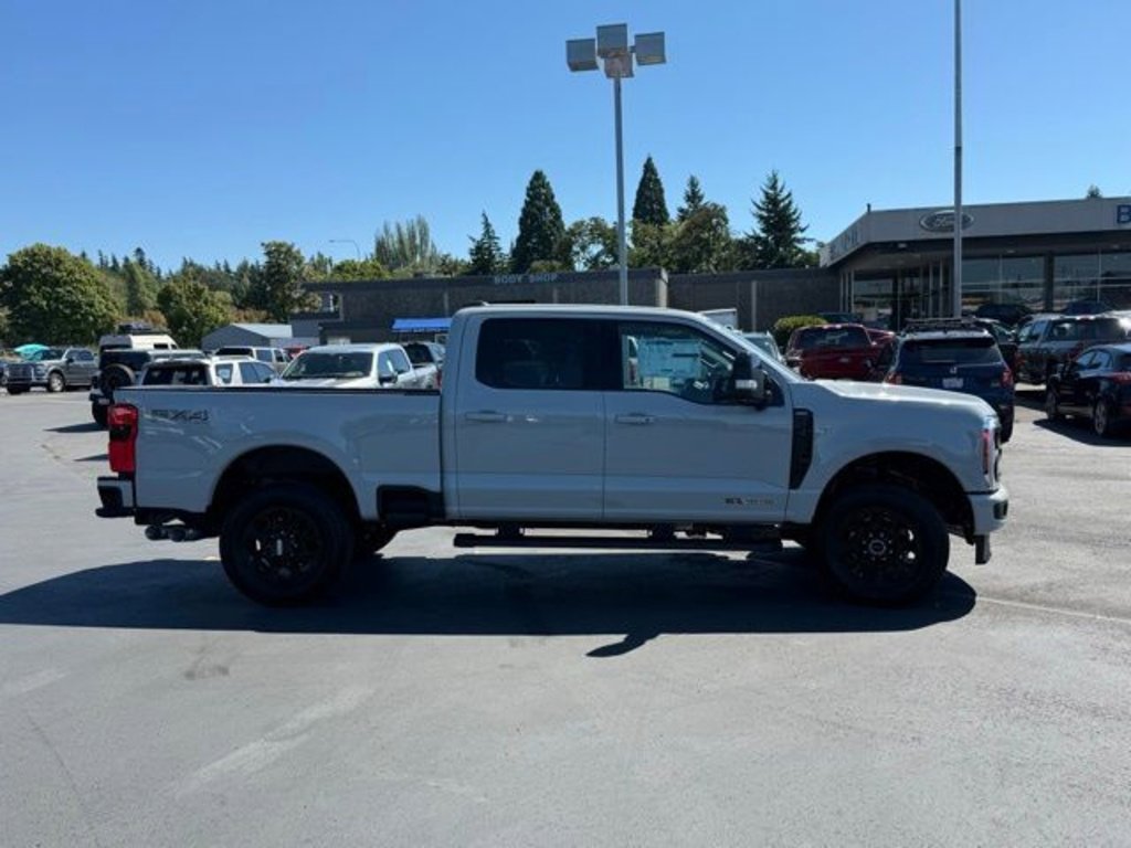 New 2025 Ford F350 Lariat w/ Lariat Ultimate Package image 4