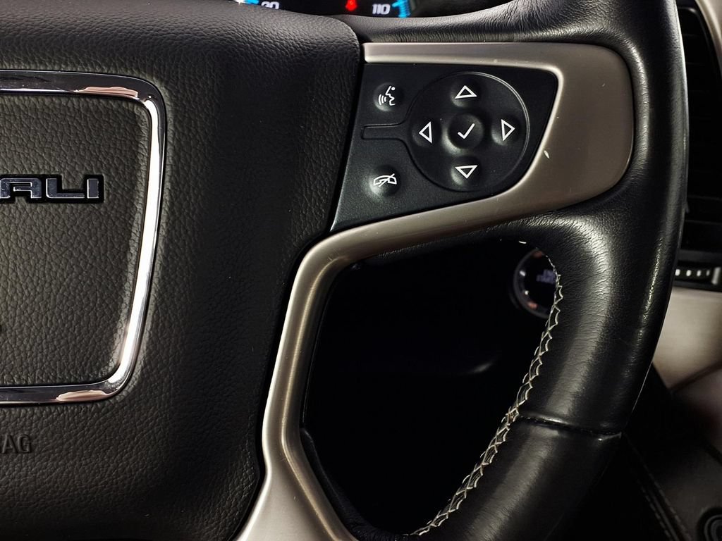 Used 2020 GMC Yukon XL Denali w/ Denali Ultimate Package RWD image 21