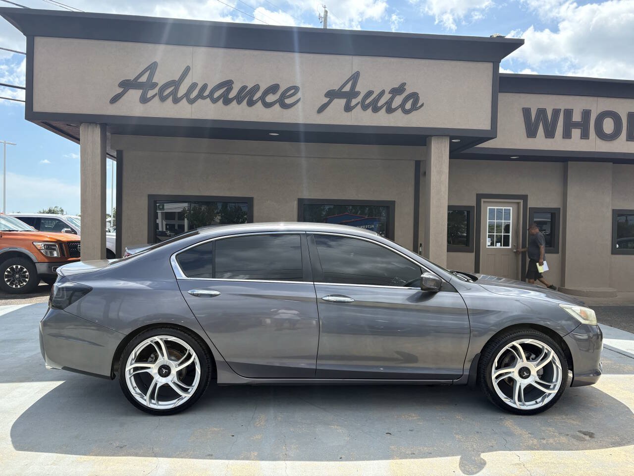 Used 2015 Honda Accord Sport image 1