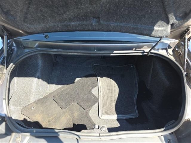 Used 2022 Dodge Challenger SXT w/ Blacktop Package image 6