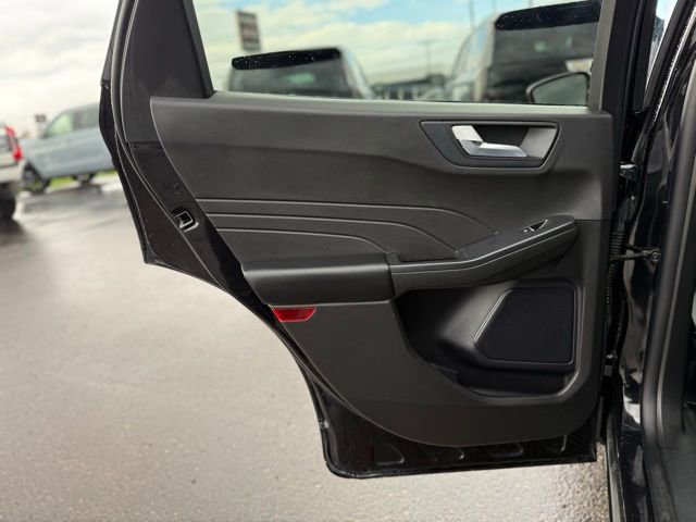 Certified 2024 Ford Escape Platinum AWD/4WD image 16