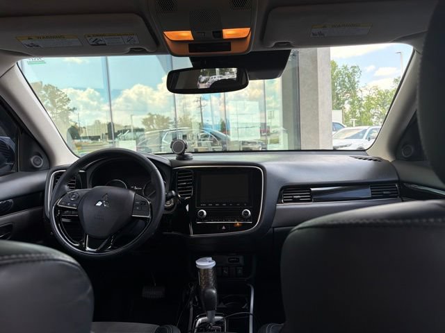 Used 2020 Mitsubishi Outlander SE FWD image 30
