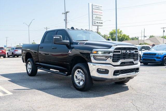 Used 2025 RAM 2500 Tradesman AWD/4WD image 7