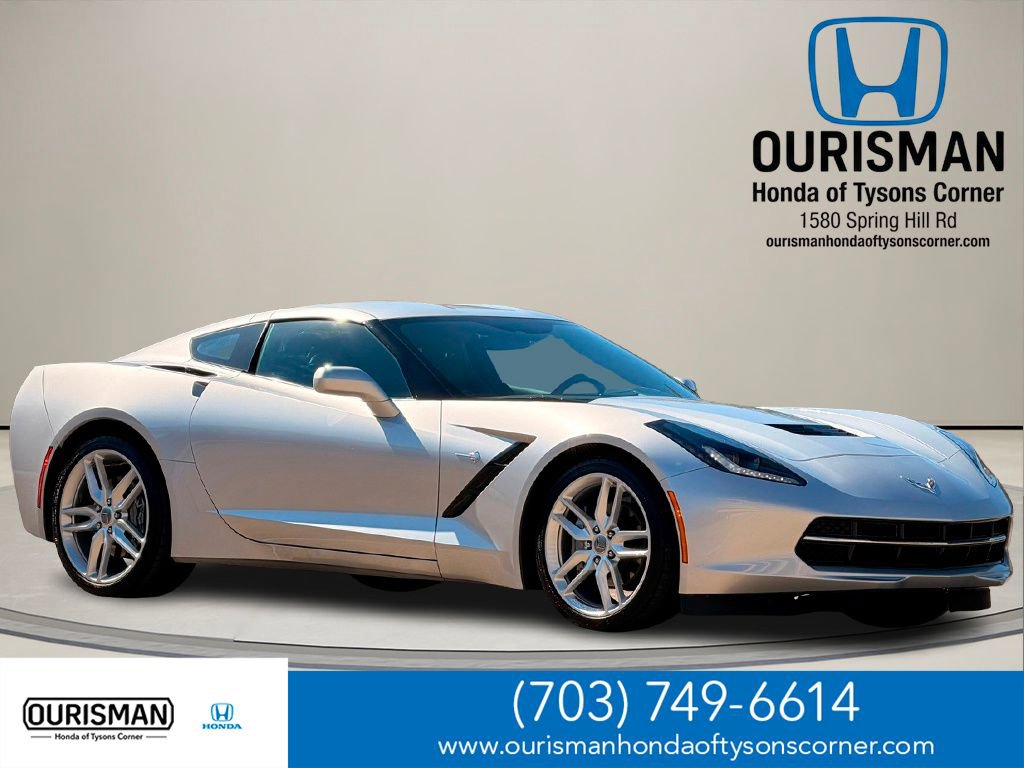 Used 2019 Chevrolet Corvette Stingray Coupe w/ 1LT