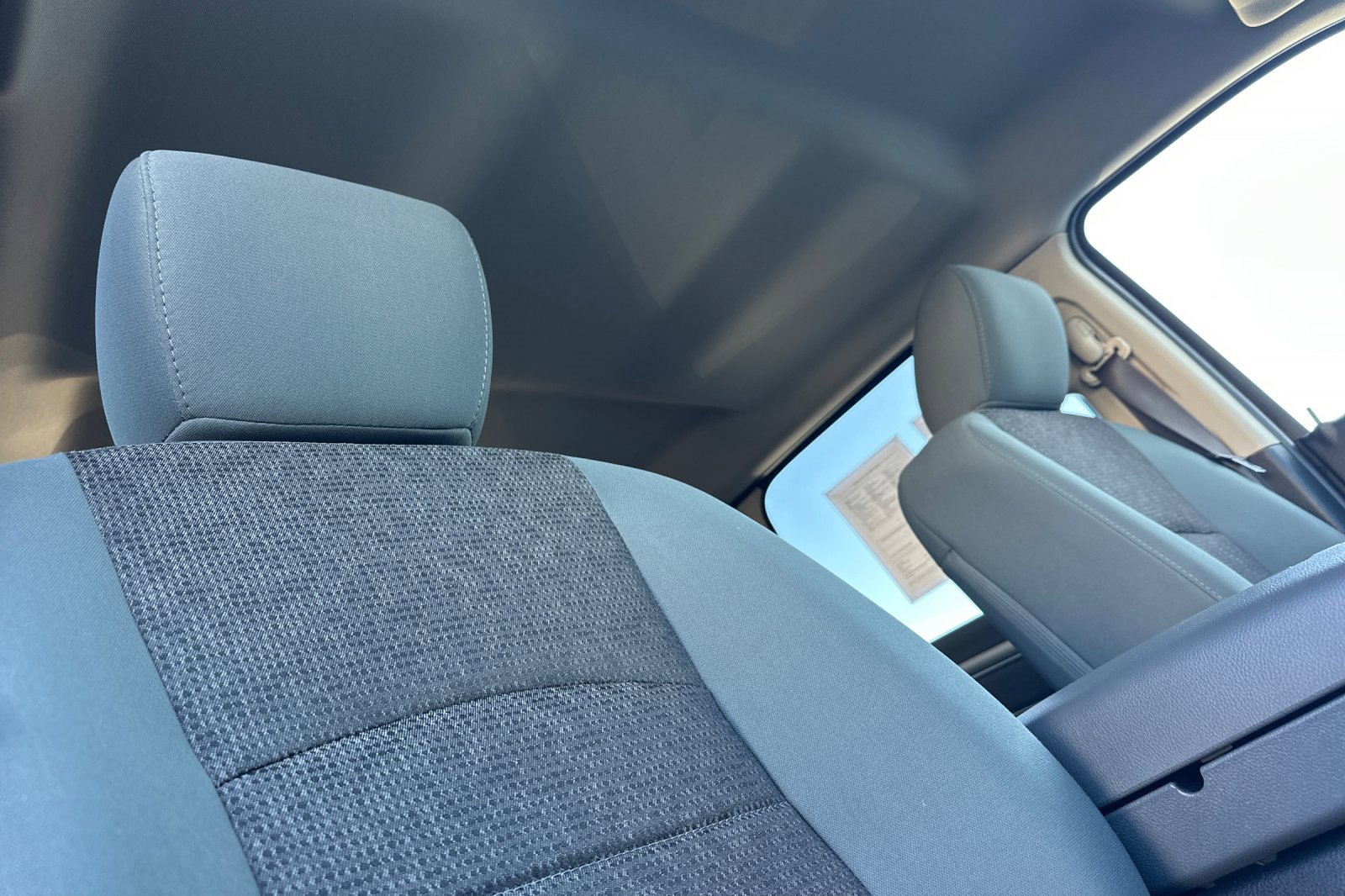 Used 2015 RAM 3500 Big Horn image 21