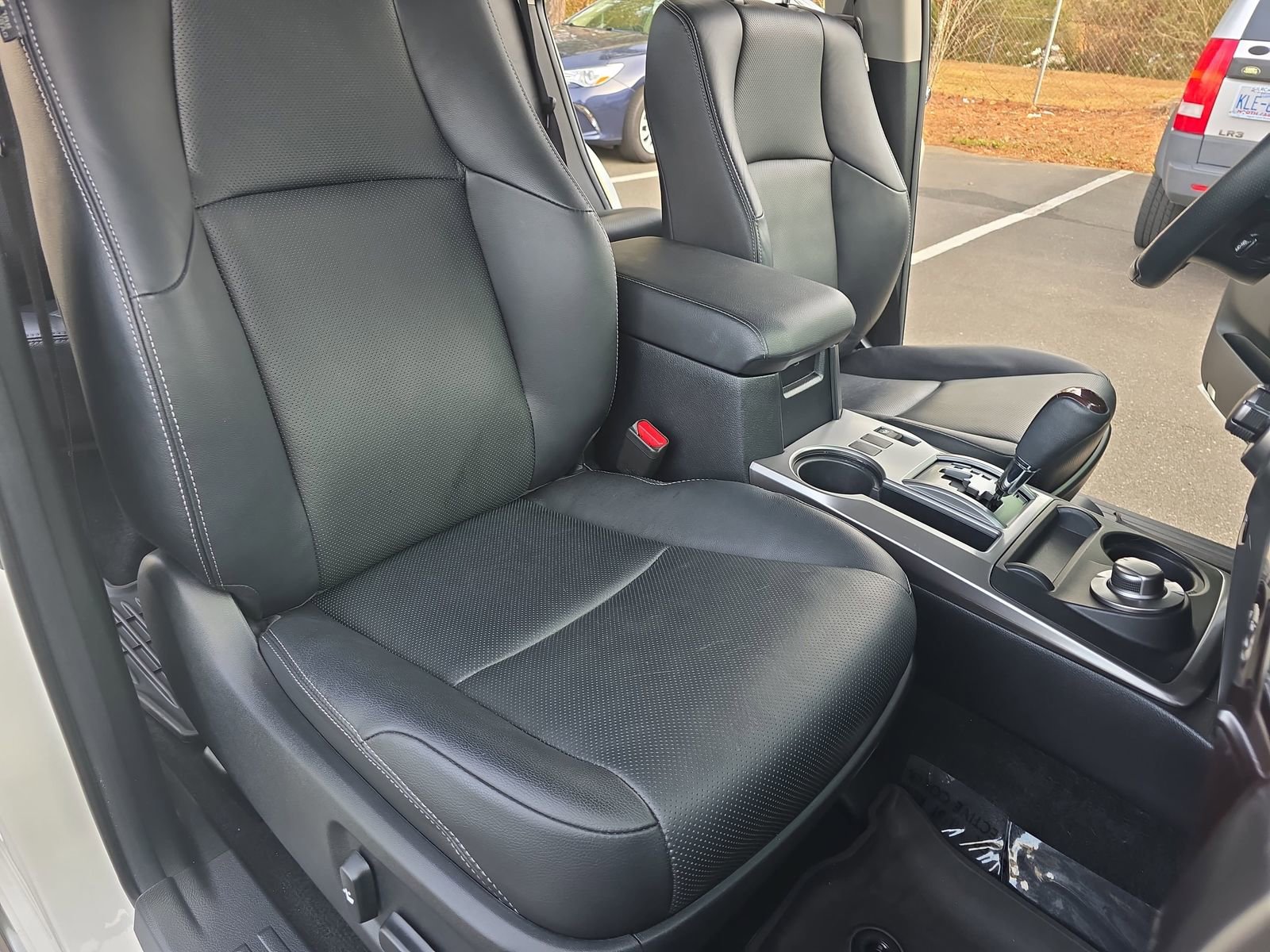 Used 2023 Toyota 4Runner Limited image 16