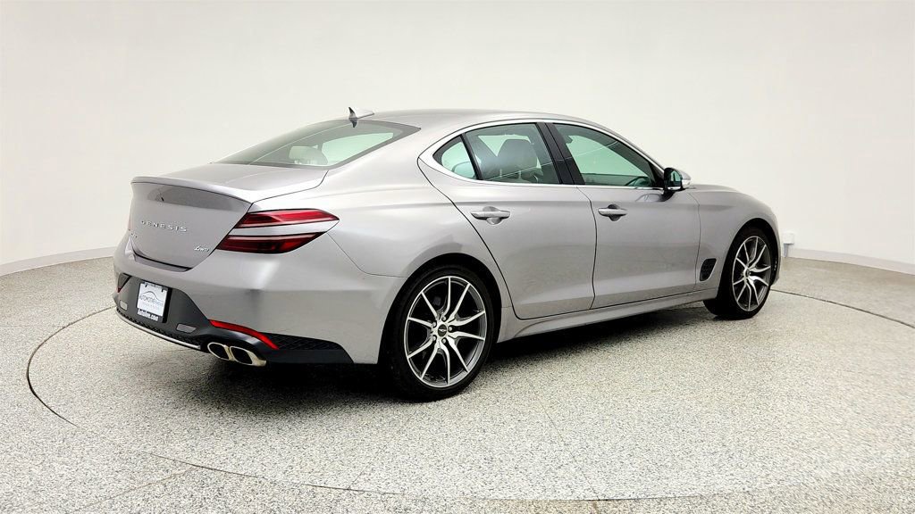 Used 2023 Genesis G70 2.0T AWD/4WD image 5