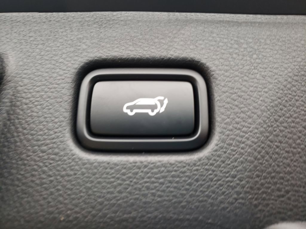 New 2026 Kia Seltos SX image 8