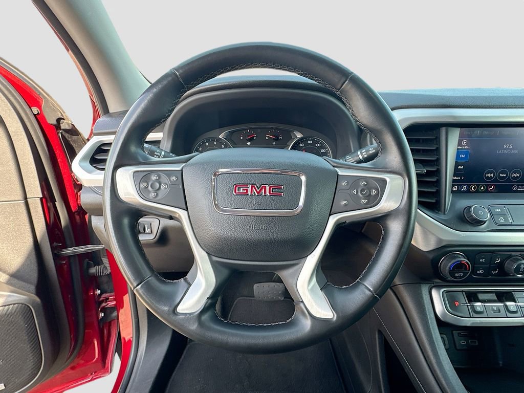 Used 2023 GMC Acadia SLT image 11