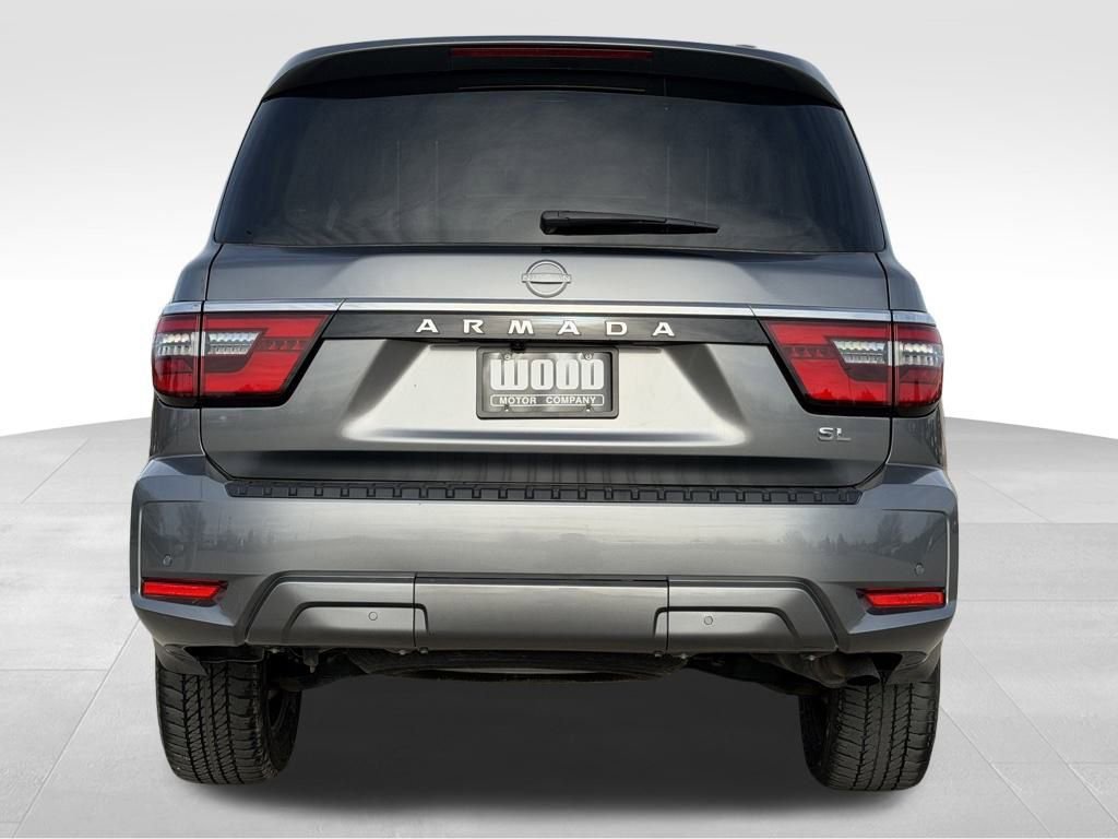 Used 2024 Nissan Armada SL w/ Captain's Chairs Package image 4